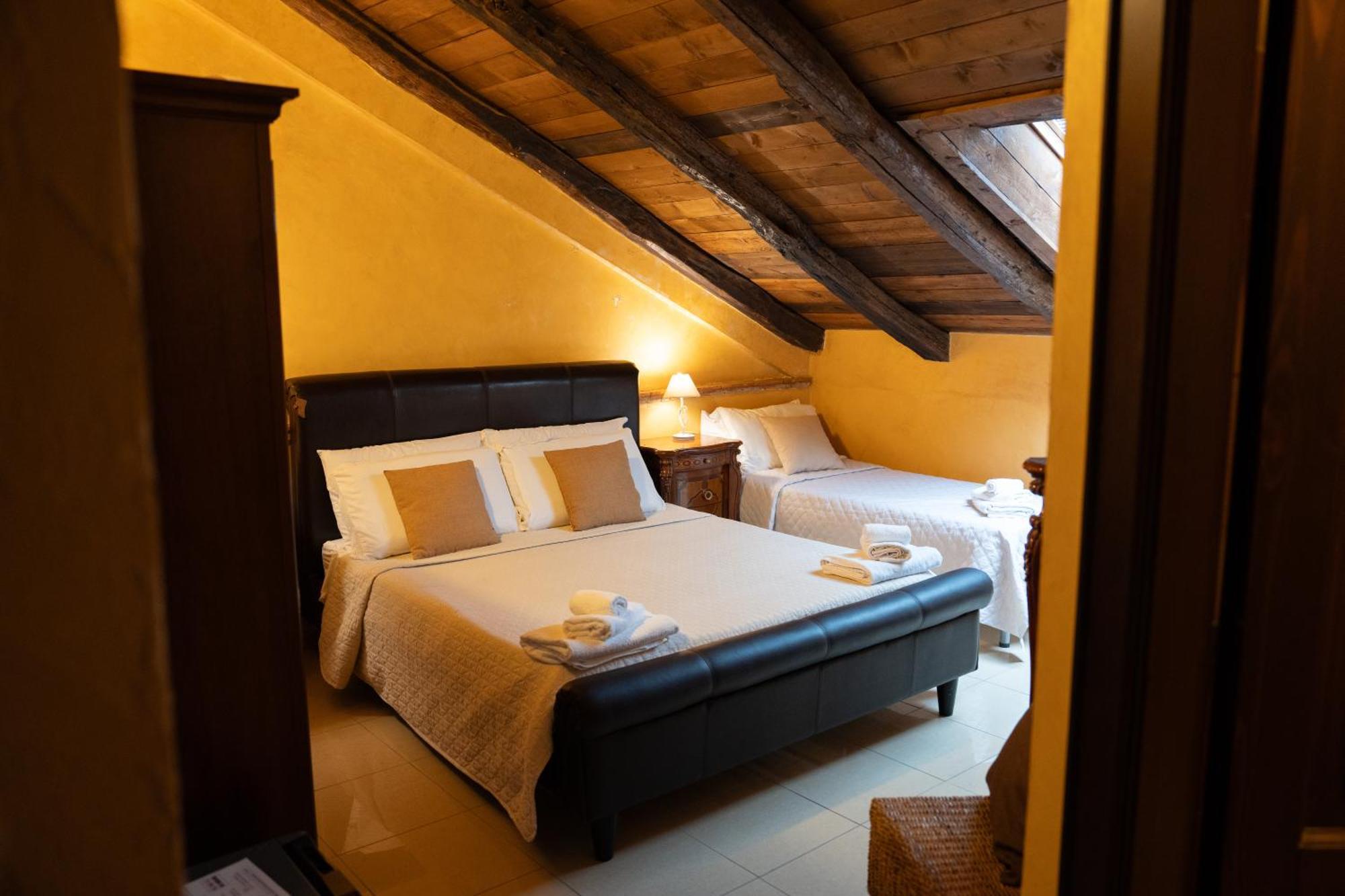 Residenza L'Antico Borgo Hotel Filadelfia Ngoại thất bức ảnh