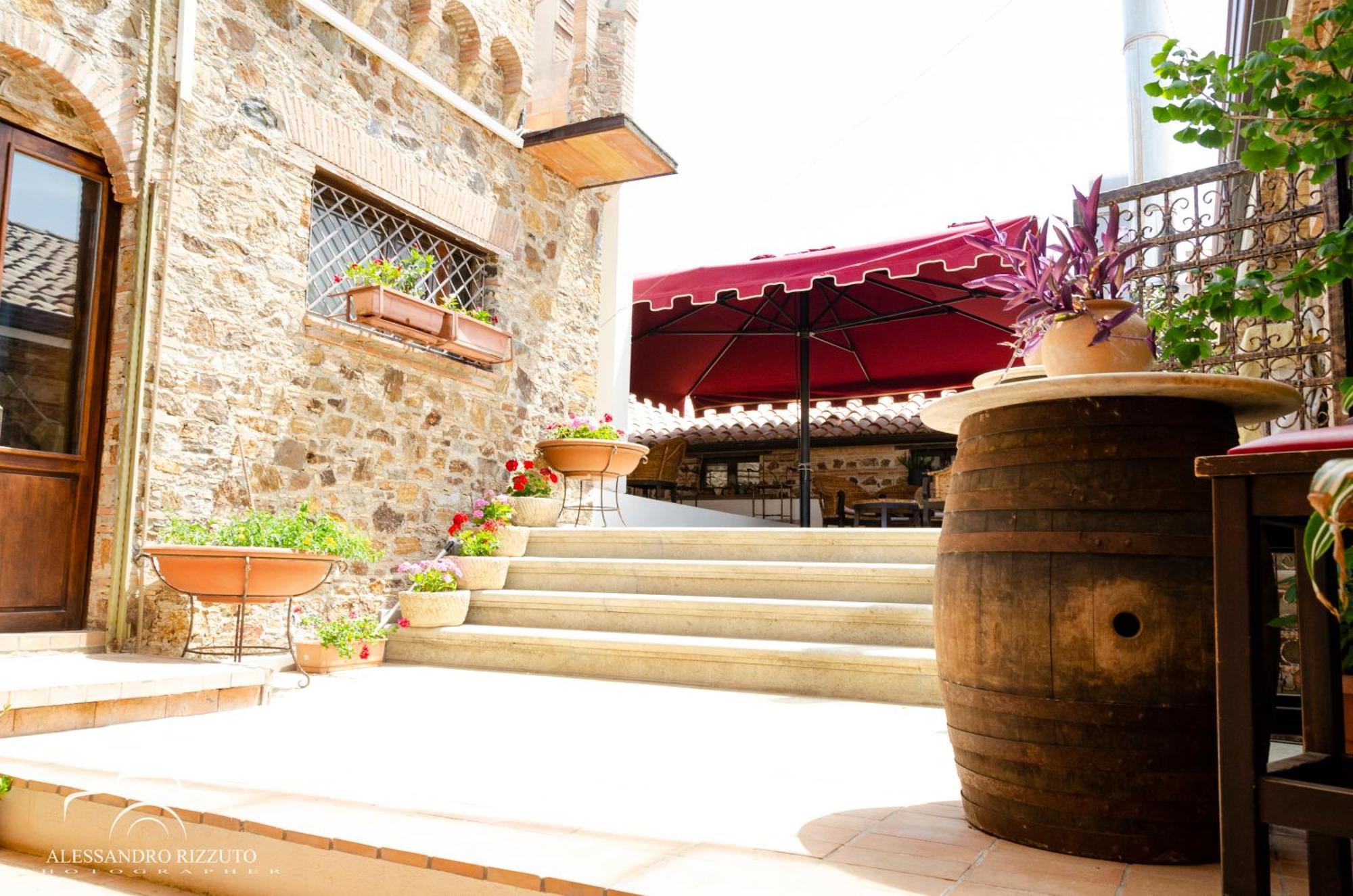 Residenza L'Antico Borgo Hotel Filadelfia Ngoại thất bức ảnh